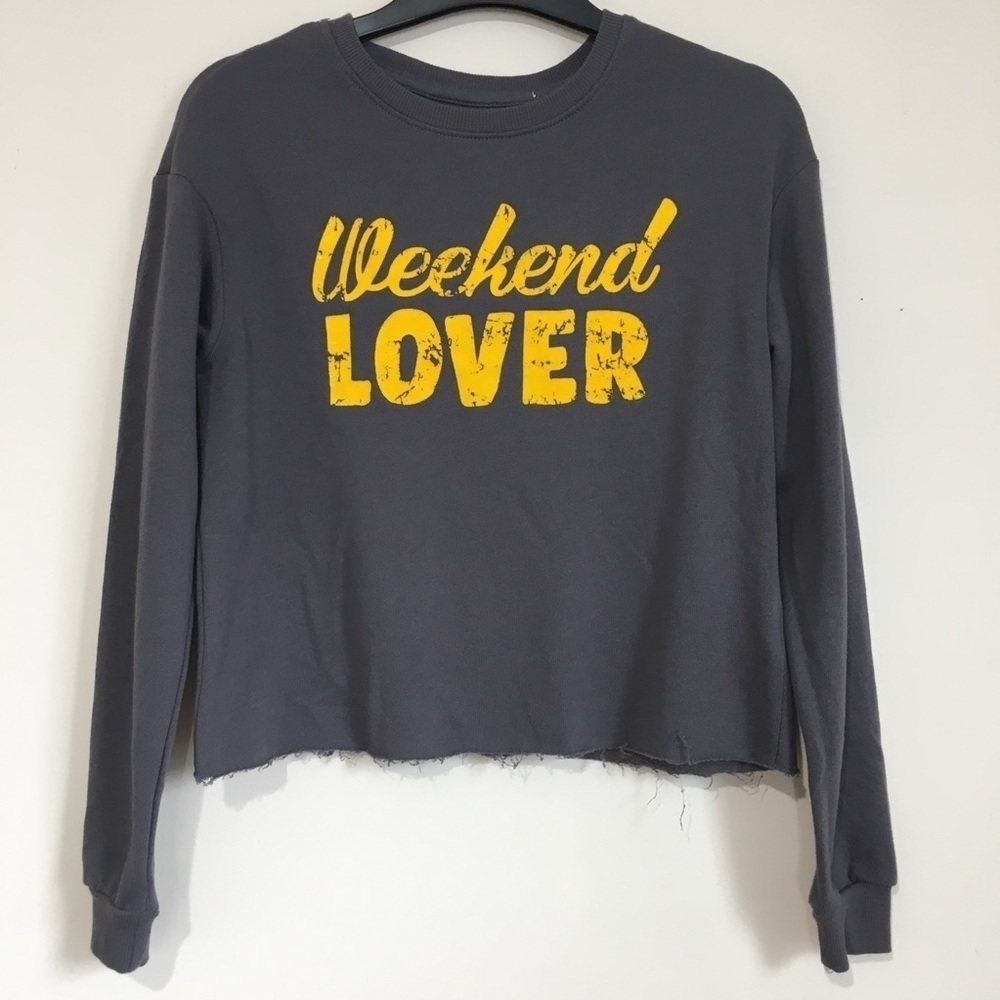 Rebellious One Y2K Dark Gray Long Sleeve Raw Hem Pull over Cropped Sweatshirt